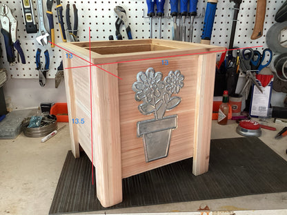 Planter box